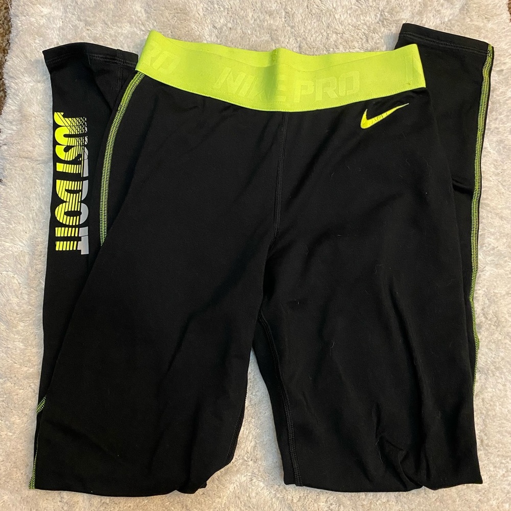 Nike leggings